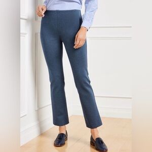 Talbots Women’s 6 Montauk Pant Blue Denim Heather Ankle Crop Pull On Trouser S